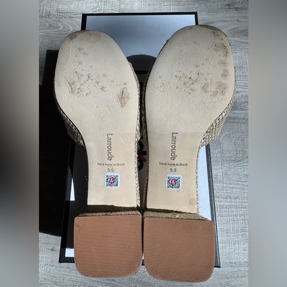 EUC Women’s Size 5.5 Larroudé Flora Mules - Picture 13 of 16